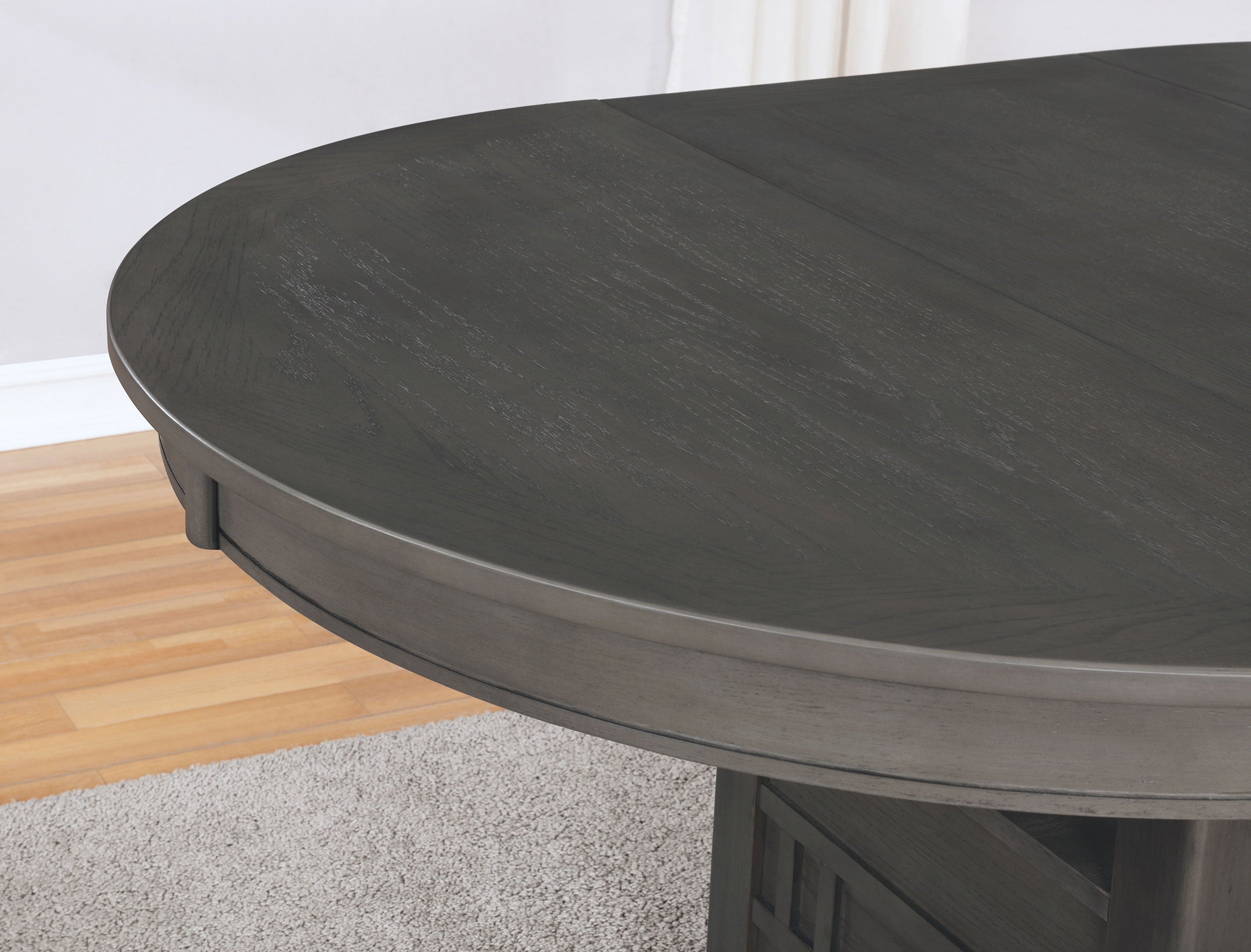 Lavon Oval 60-inch Extension Leaf Dining Table Medium