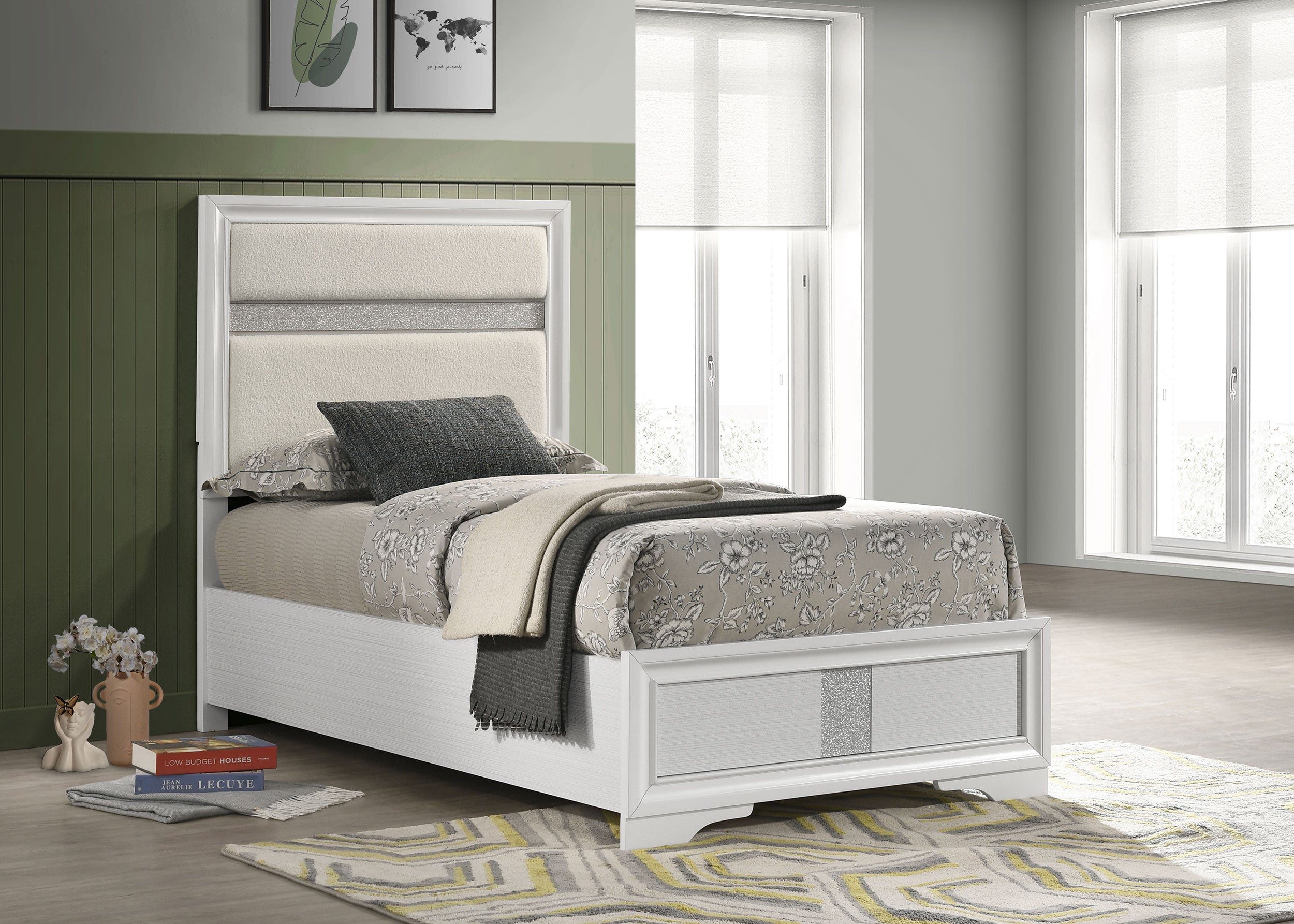 Miranda 54-inch Upholstered Panel Bed