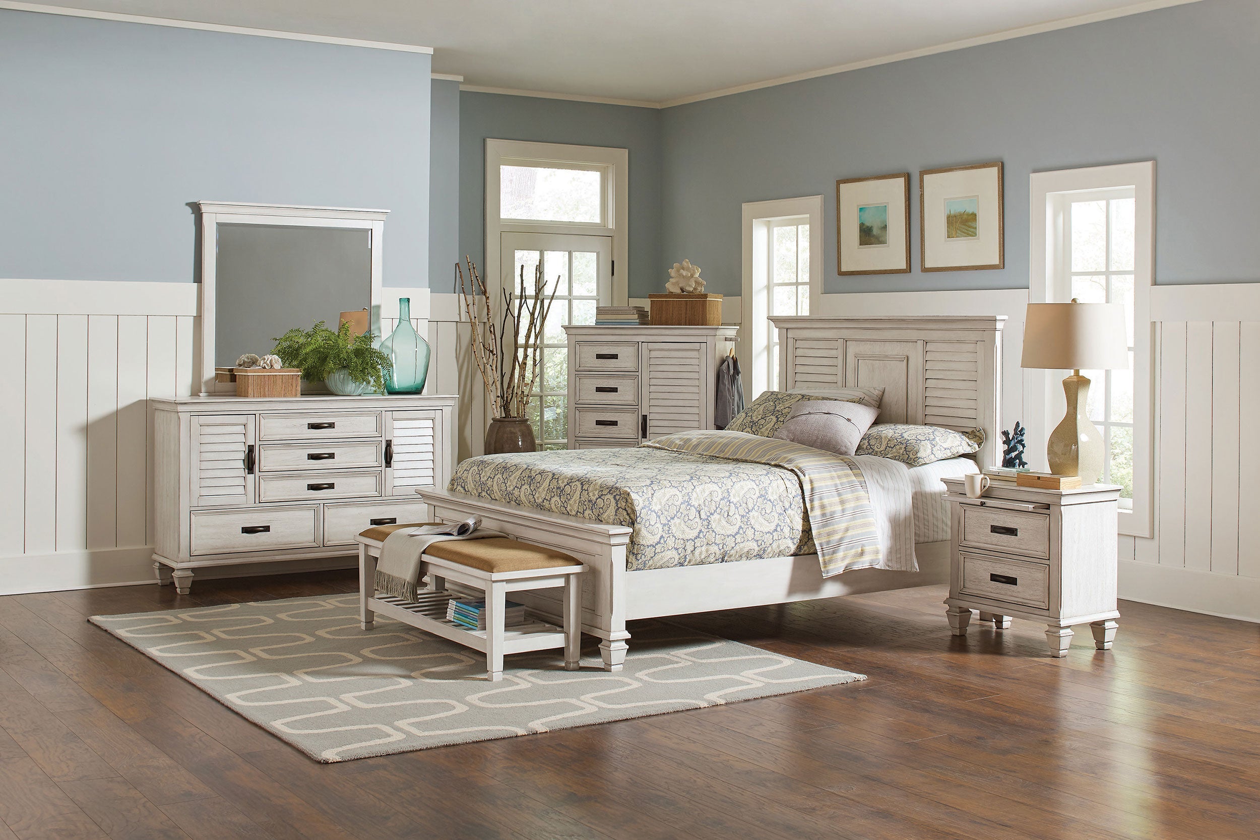Franco Wood Panel Bed Distressed