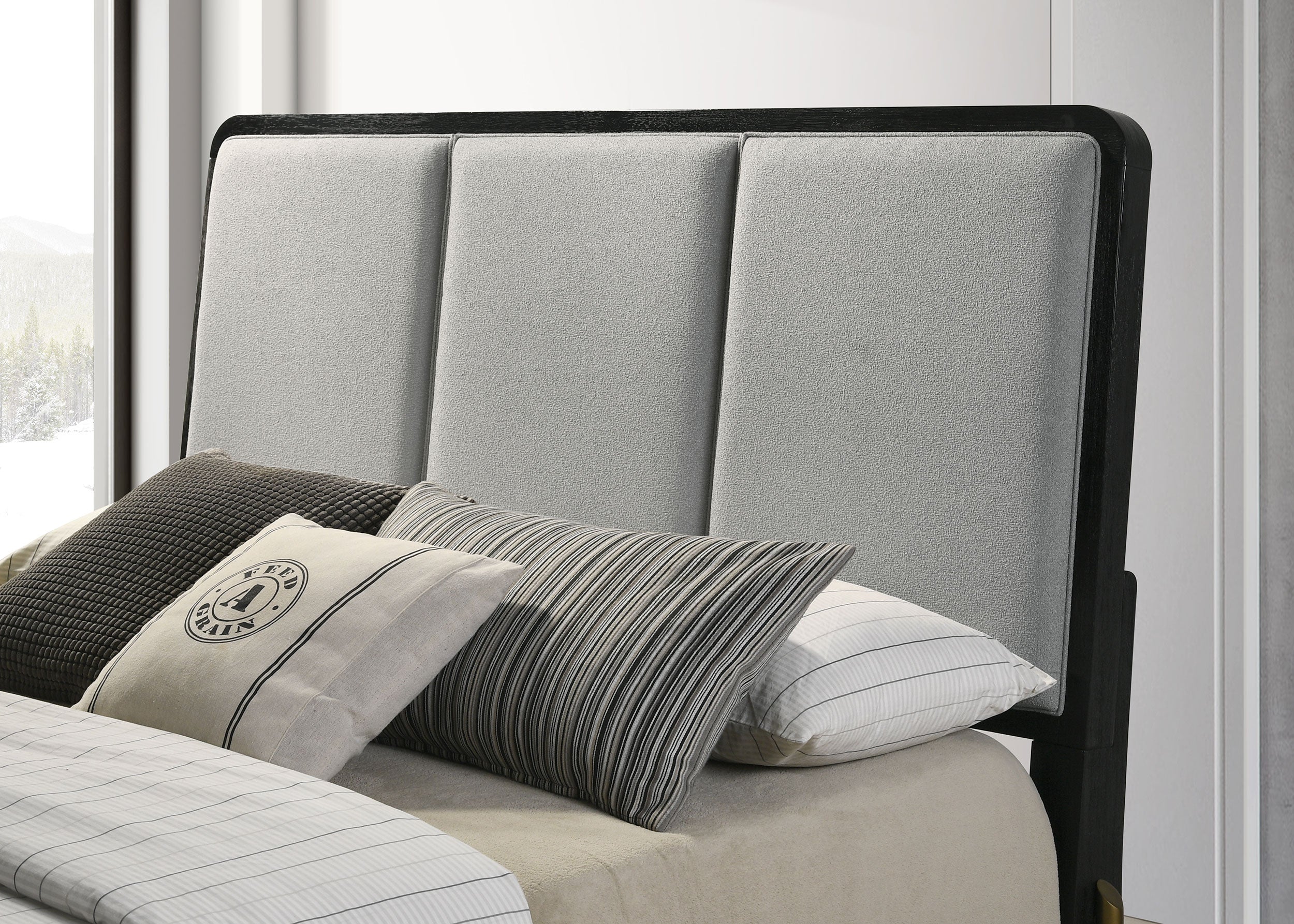 Arini Upholstered Panel Bed