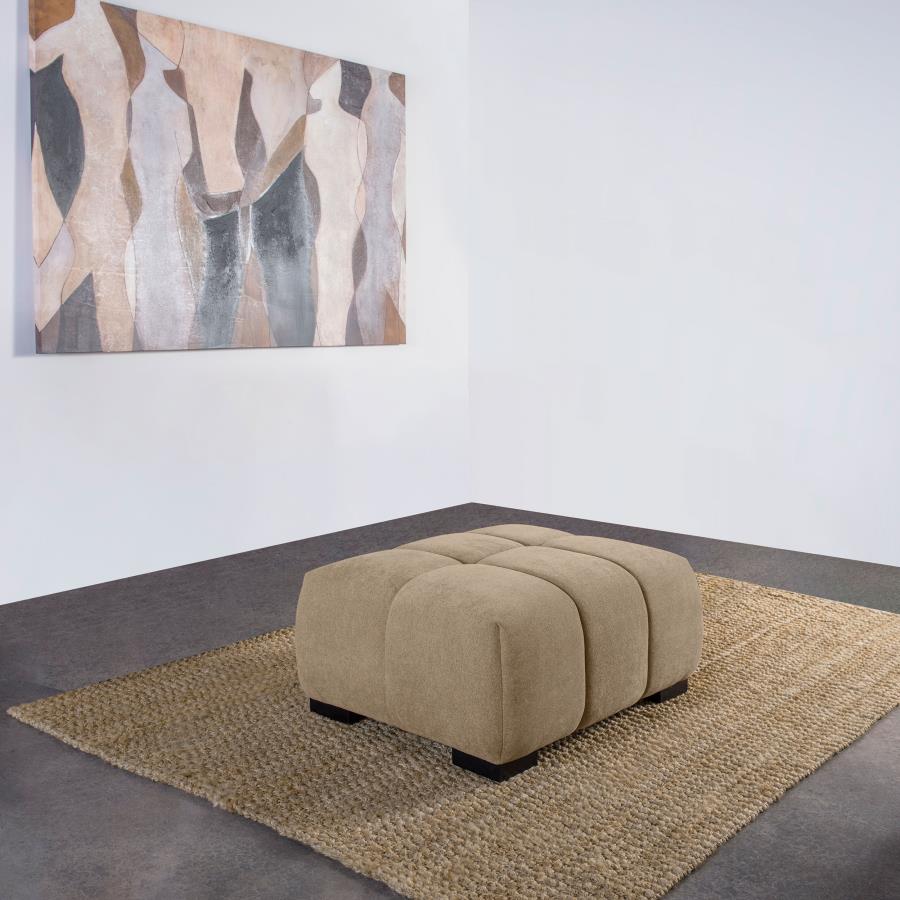 Octavia Upholstered Rectangular Ottoman