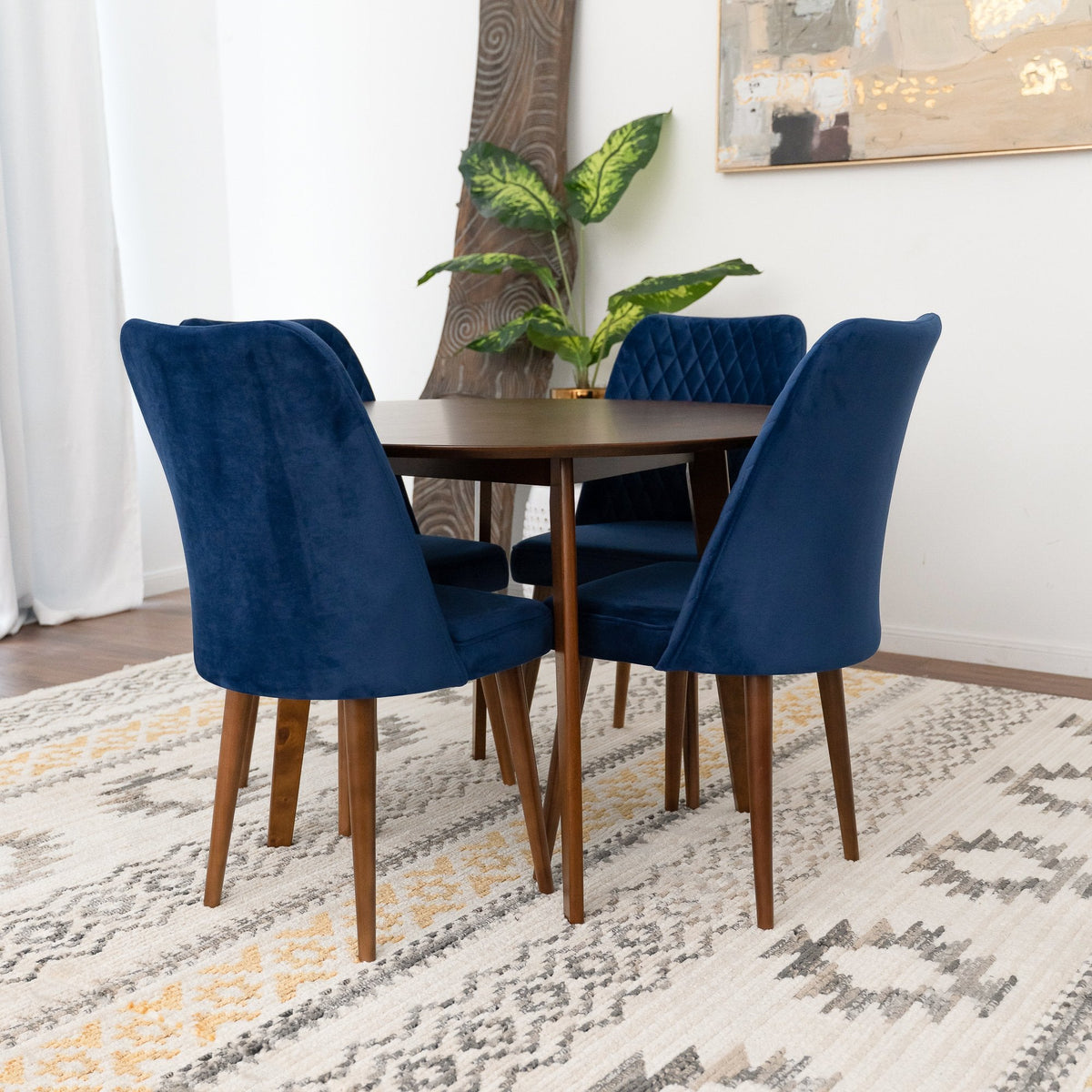 Aliana Dining Set With 4 Evette Blue Chairs (Walnut)