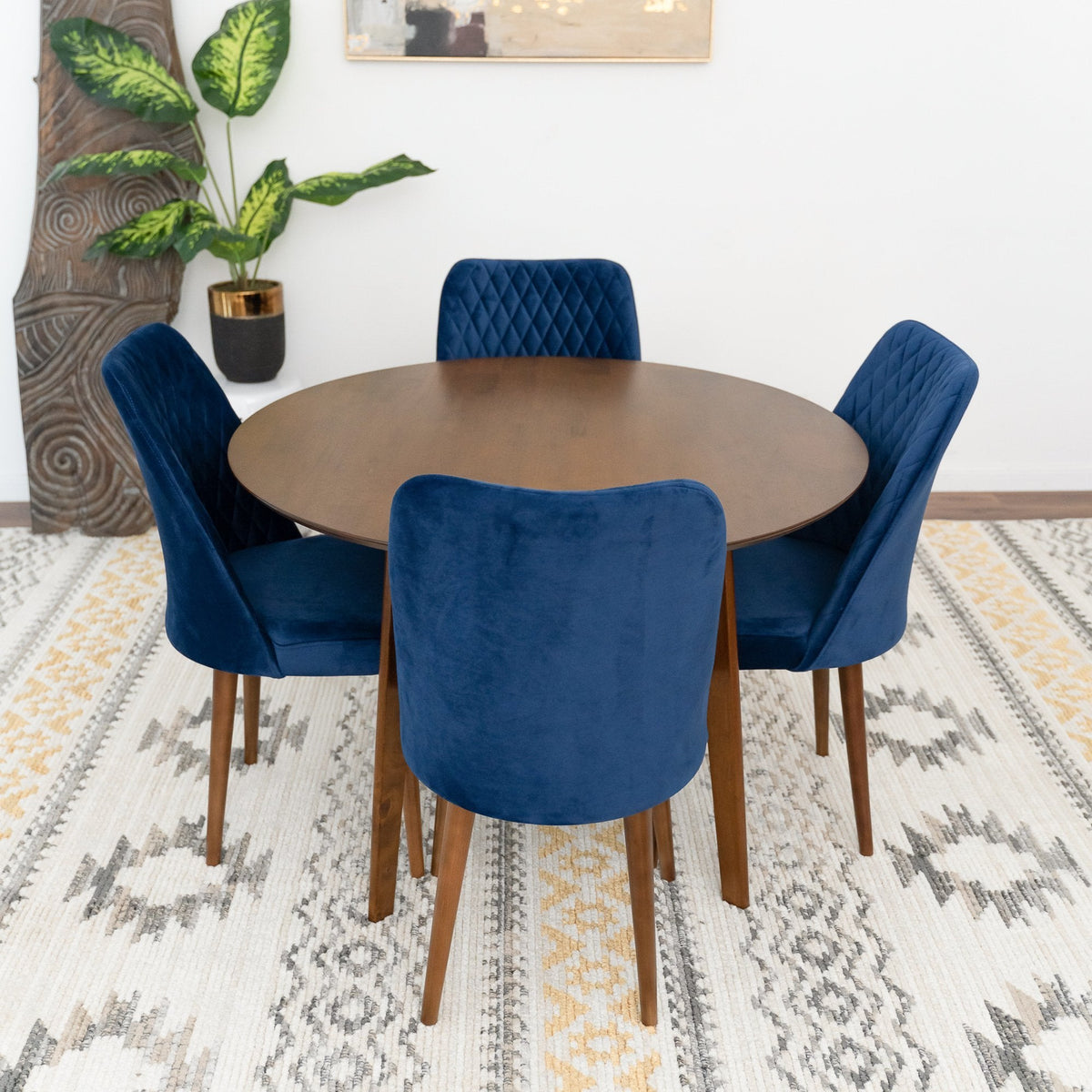 Aliana Dining Set With 4 Evette Blue Chairs (Walnut)