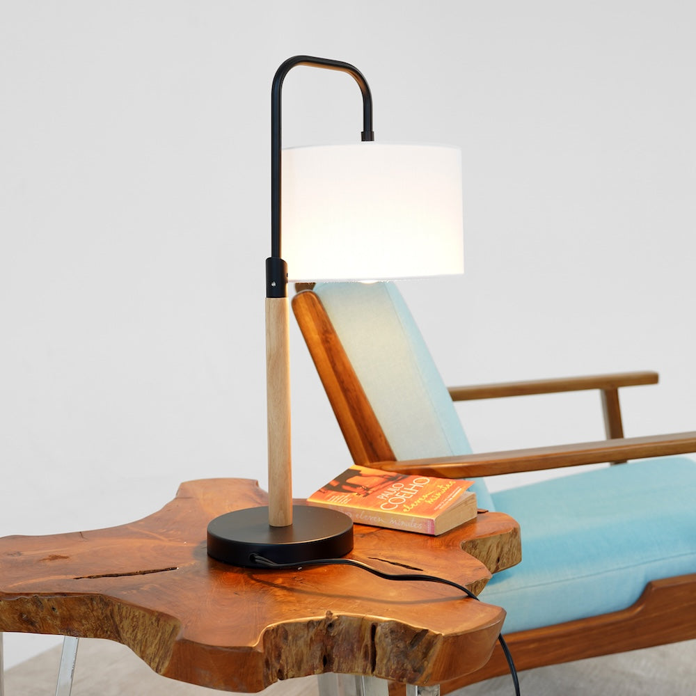 Arcus Paniz Simple Table Lamp with Cylinder Shade